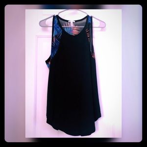 NWOT Victoria’s Secret Pink tank